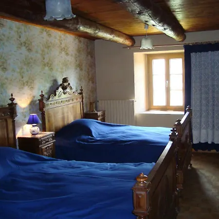 Charmante Maison A La Campagne Au Coeur Des Premiers Volcans Dom wakacyjny *