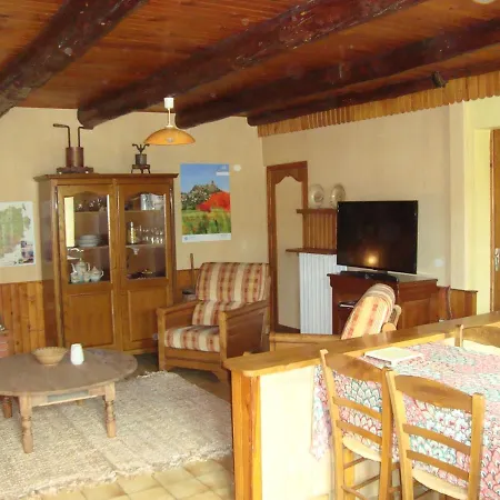 Dom wakacyjny Charmante Maison A La Campagne Au Coeur Des Premiers Volcans *