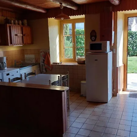 Charmante Maison A La Campagne Au Coeur Des Premiers Volcans Dom wakacyjny Mezeres